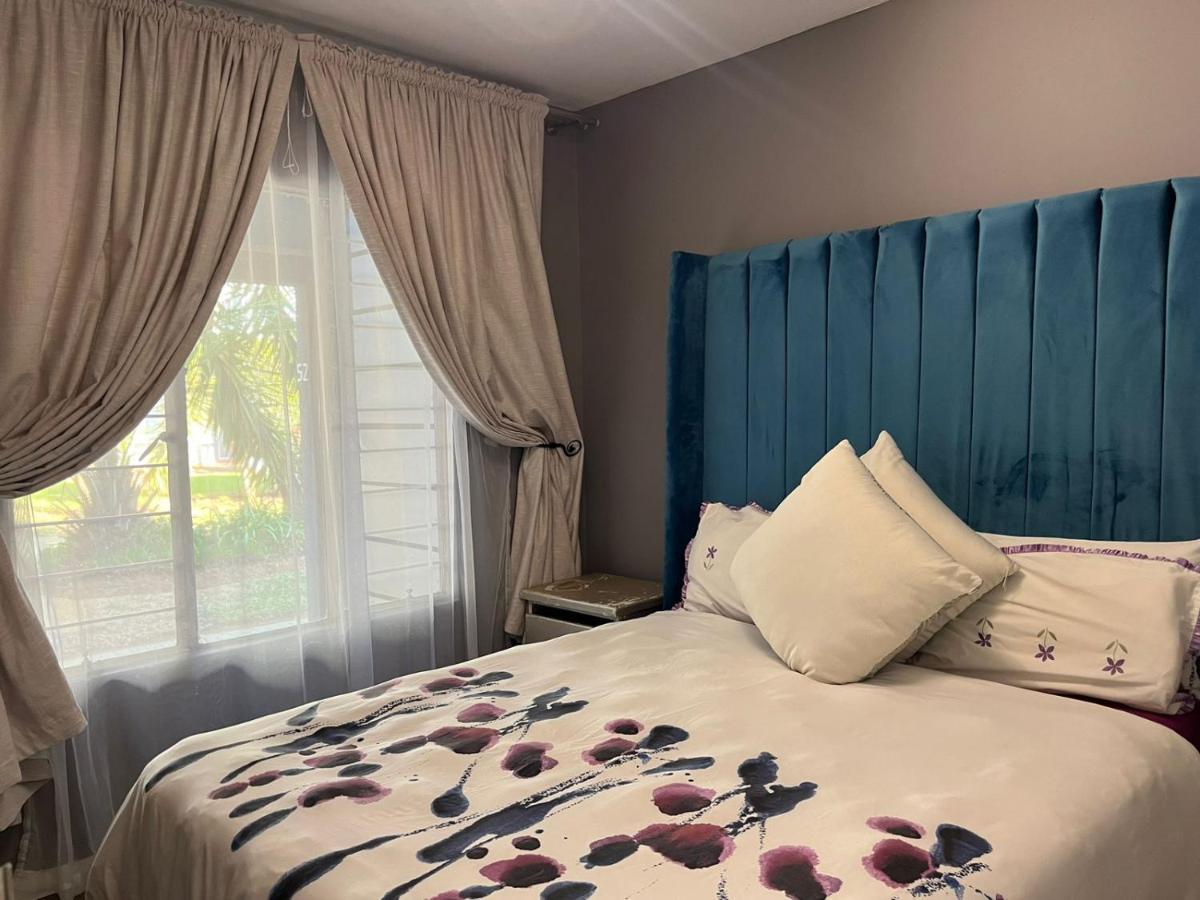 Royal Retreat Apartment